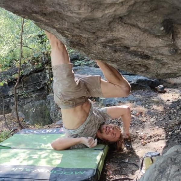 Kurz skalního boulderingu